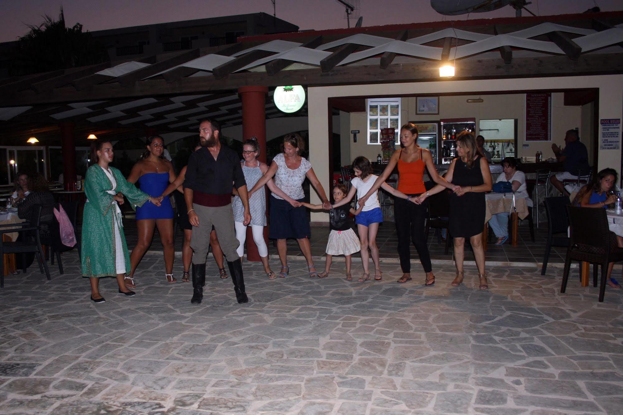 Evripides Village Kardamena  外观 照片